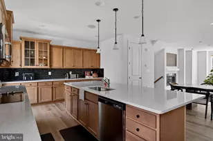 4991 Longmire Wy, Chantilly, VA 20151 - Photo 16