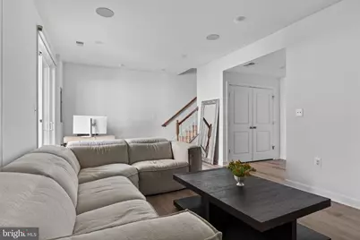 4991 Longmire Way, Chantilly, VA 20151 - Photo 32