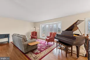 4003 Westgate Dr, Alexandria, VA 22309 - Photo 10