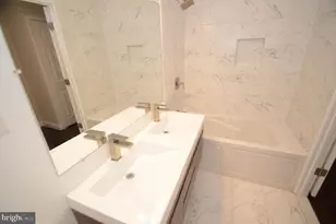 5200 Kings Park Dr, Springfield, VA 22151 - Photo 14