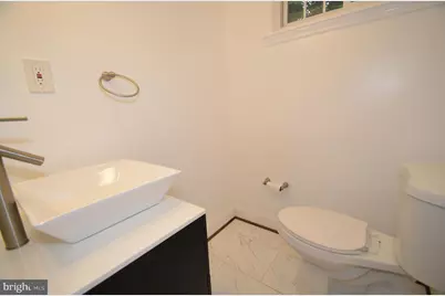 5200 Kings Park Drive, Springfield, VA 22151 - Photo 18