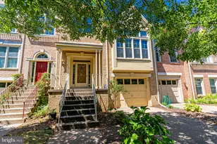 2162 Kings Garden Way, Falls Church, VA 22043 - Photo 2