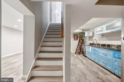 10418 Adel Road, Oakton, VA 22124 - Photo 30