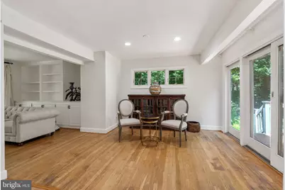 10418 Adel Road, Oakton, VA 22124 - Photo 10