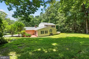 10418 Adel Rd, Oakton, VA 22124 - Photo 44