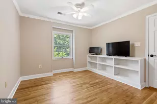 10418 Adel Rd, Oakton, VA 22124 - Photo 26