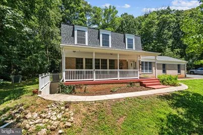 10418 Adel Road, Oakton, VA 22124 - Photo 1