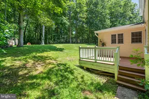 10418 Adel Rd, Oakton, VA 22124 - Photo 40