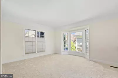 11638 Forest Hill Court, Fairfax, VA 22030 - Photo 8