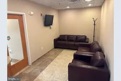 7115 Leesburg Pike #216, Falls Church, VA 22043 - Photo 2