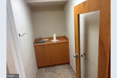 7115 Leesburg Pike #216, Falls Church, VA 22043 - Photo 10