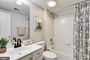7513 Detwiller Dr, Clifton, VA 20124 - Photo 36
