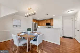 12444 Liberty Bridge Rd, Fairfax, VA 22033 - Photo 8