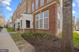 12444 Liberty Bridge Rd, Fairfax, VA 22033 - Photo 34