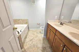 14253 Woven Willow Ln, Centreville, VA 20121 - Photo 16