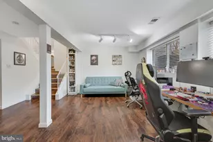 11232 Handlebar Rd, Reston, VA 20191 - Photo 34