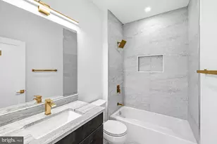 719 Meadow Ln SW, Vienna, VA 22180 - Photo 36