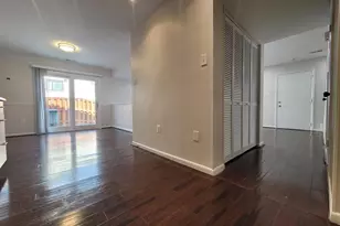 5674 Oak Tanager Ct, Burke, VA 22015 - Photo 8