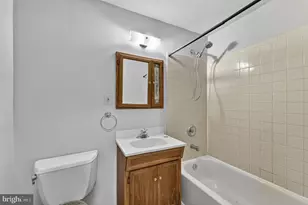 1159 Lisa Ct, Herndon, VA 20170 - Photo 40