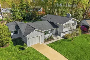 2406 Garnett Ct, Vienna, VA 22180 - Photo 60