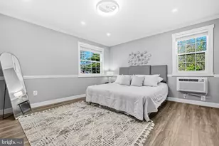 2406 Garnett Ct, Vienna, VA 22180 - Photo 18