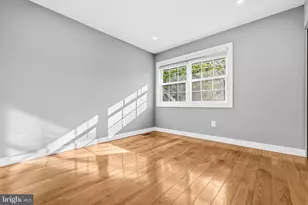 2406 Garnett Ct, Vienna, VA 22180 - Photo 34