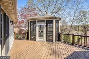 10801 Greene Dr, Lorton, VA 22079 - Photo 12