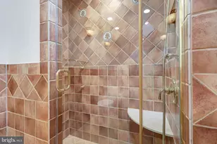 10801 Greene Dr, Lorton, VA 22079 - Photo 28