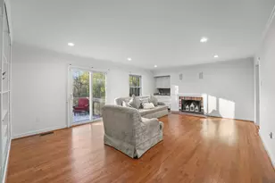 4709 Randolph Ct, Annandale, VA 22003 - Photo 14