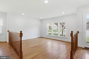 1292 Browns Mill Ct, Herndon, VA 20170 - Photo 6