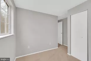 8677 Hickory Ridge Ct, Springfield, VA 22153 - Photo 20