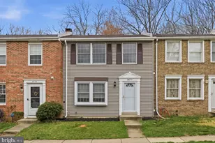 8677 Hickory Ridge Ct, Springfield, VA 22153 - Photo 2