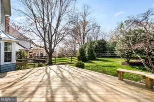 8942 Kenilworth Dr, Burke, VA 22015 - Photo 48