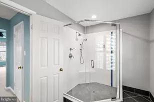 8942 Kenilworth Dr, Burke, VA 22015 - Photo 30