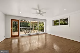 6523 Kerns Rd, Falls Church, VA 22044 - Photo 4