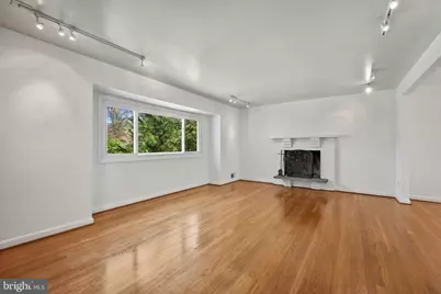 6523 Kerns Road, Falls Church, VA 22044 - Photo 20