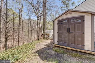 8409 Finlay Ct, Springfield, VA 22153 - Photo 52