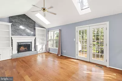 5613 Doolittle Street, Burke, VA 22015 - Photo 16