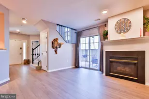14445 Glencrest Cir, Centreville, VA 20120 - Photo 18