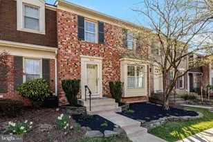 9607 Scotch Haven Dr, Vienna, VA 22181 - Photo 1