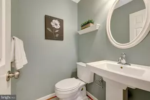 9607 Scotch Haven Dr, Vienna, VA 22181 - Photo 20