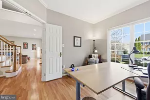 1504 Judd Ct, Herndon, VA 20170 - Photo 56