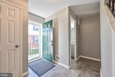 7046 Leestone Street, Springfield, VA 22151 - Photo 4