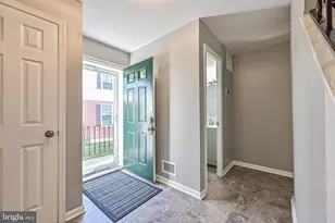 7046 Leestone St, Springfield, VA 22151 - Photo 4