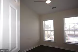 5635 Sheals Ln, Centreville, VA 20120 - Photo 22