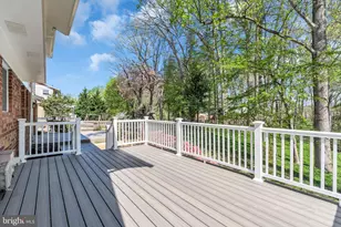 7804 Carrleigh Pkwy, Springfield, VA 22152 - Photo 26