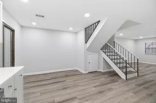 2006 Headlands Cir, Reston, VA 20191 - Photo 12