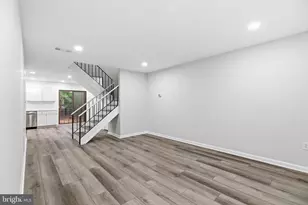 2006 Headlands Cir, Reston, VA 20191 - Photo 4