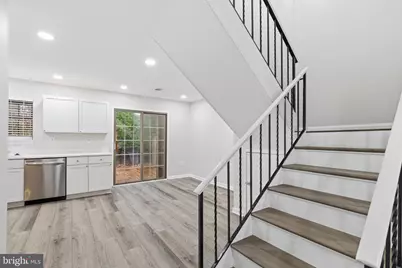 2006 Headlands Circle, Reston, VA 20191 - Photo 8