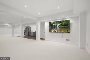 1404 Wynhurst Ln, Vienna, VA 22182 - Photo 10